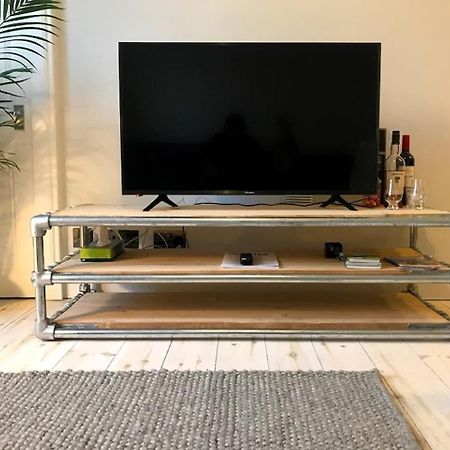 Relax In Style In Edinburghs Buzzing West End Apartment Ngoại thất bức ảnh