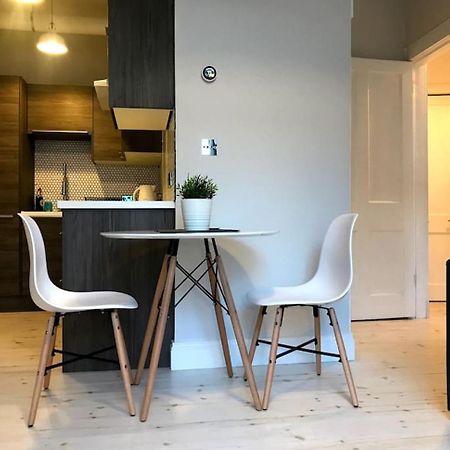 Relax In Style In Edinburghs Buzzing West End Apartment Ngoại thất bức ảnh