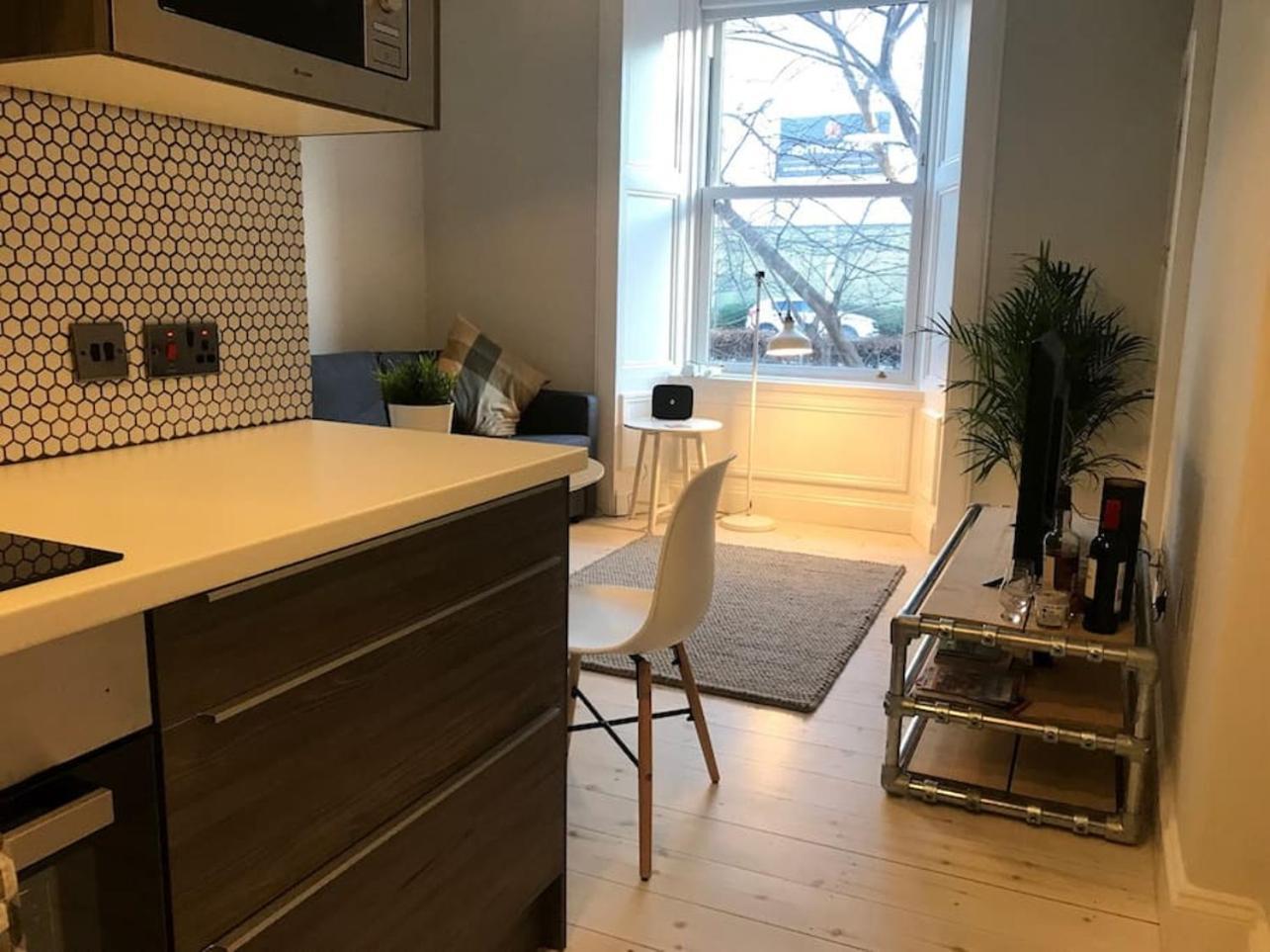 Relax In Style In Edinburghs Buzzing West End Apartment Ngoại thất bức ảnh