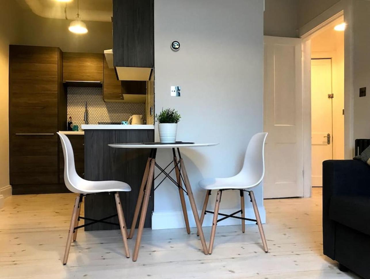 Relax In Style In Edinburghs Buzzing West End Apartment Ngoại thất bức ảnh